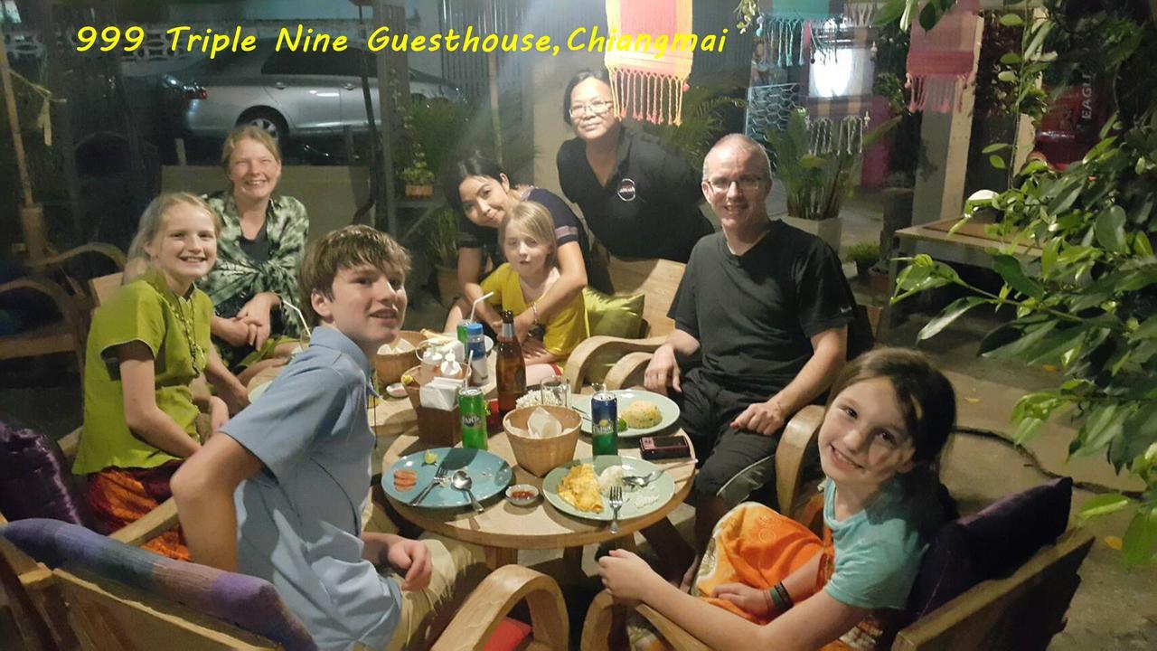 Hostel 999 Triplenine Chiangmai Chiang Mai Exterior foto